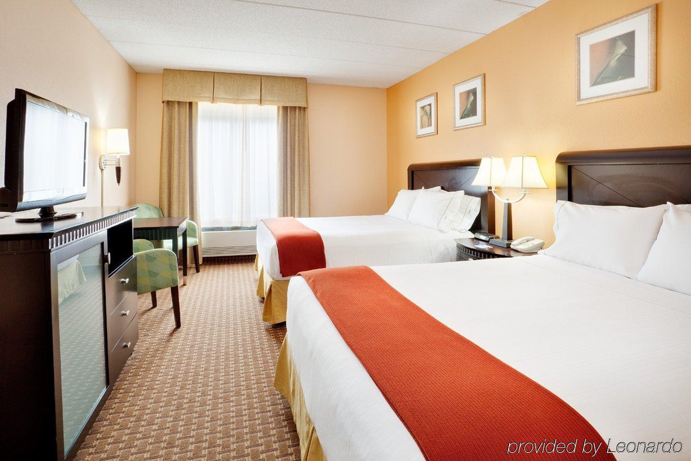 Baymont By Wyndham East Windsor Bradley Airport Hotel Phòng bức ảnh