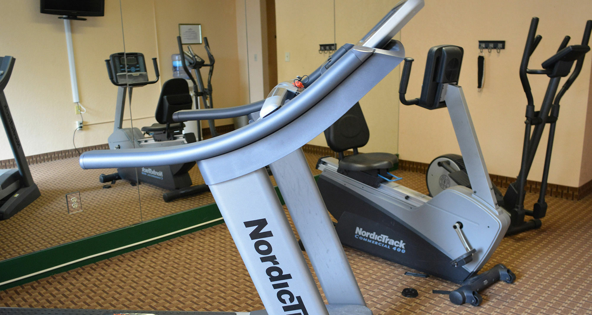 Baymont By Wyndham East Windsor Bradley Airport Hotel Ngoại thất bức ảnh