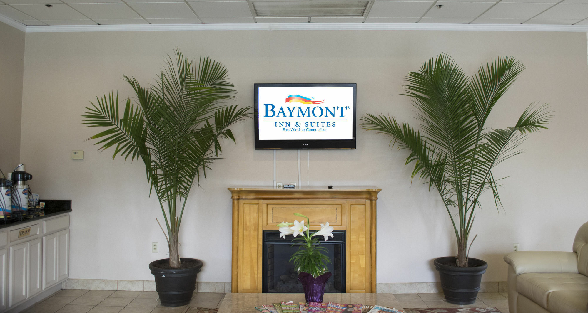Baymont By Wyndham East Windsor Bradley Airport Hotel Ngoại thất bức ảnh